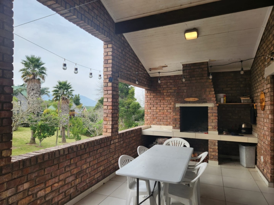 3 Bedroom Property for Sale in Loerie Park Western Cape